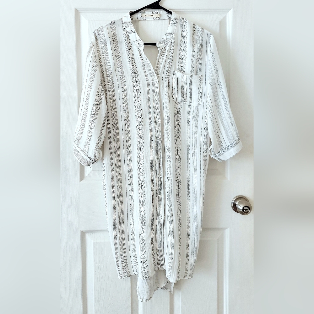 Ellison Twist-Back Woven Button Down Tunic